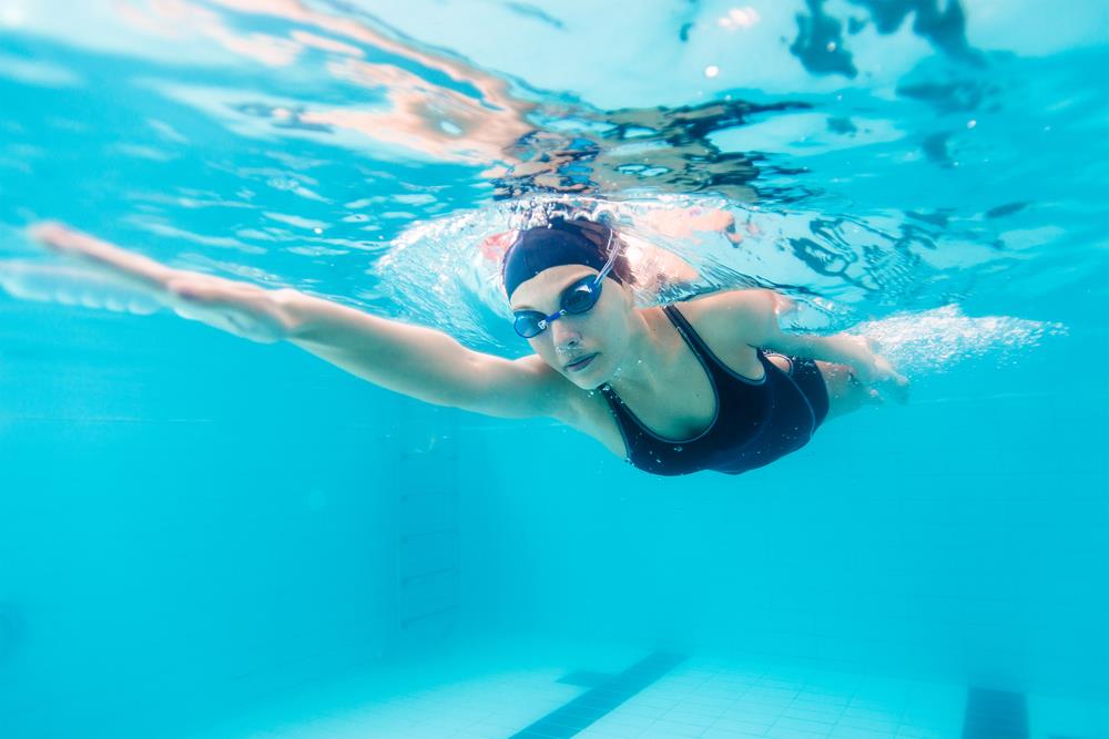 Swim form tips for triathletes: Fall warm up drills that improve